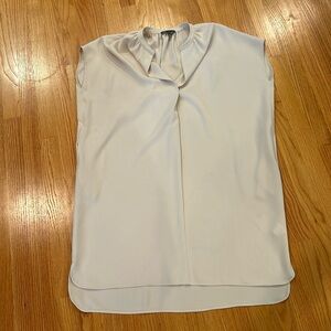 Vince dress tunic style with pockets. Cream L